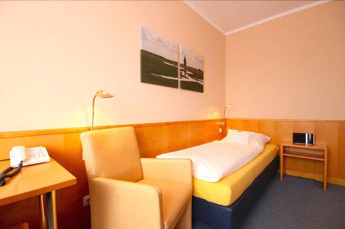 Imagen de la habitación del Hotel Hanken. Foto 15