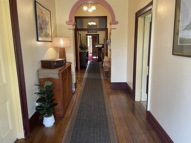 Imagen general del Hotel Hanlon Guest House. Foto 11