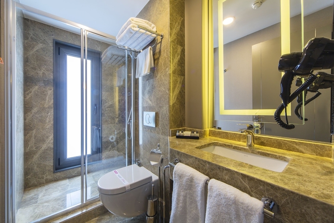 Imagen de la habitación del Hotel Hann. Foto 7