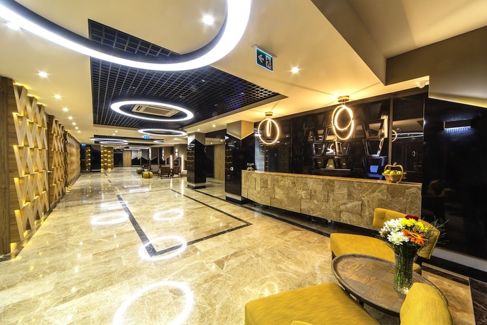 Imagen de los interiores del Hotel Hann. Foto 14