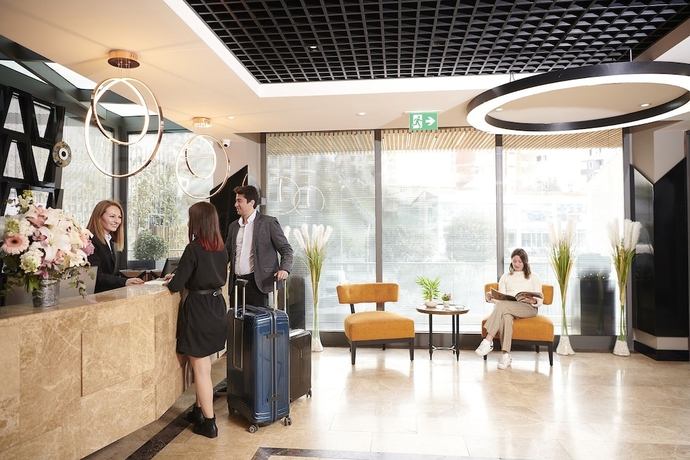 Imagen de los interiores del Hotel Hann. Foto 16