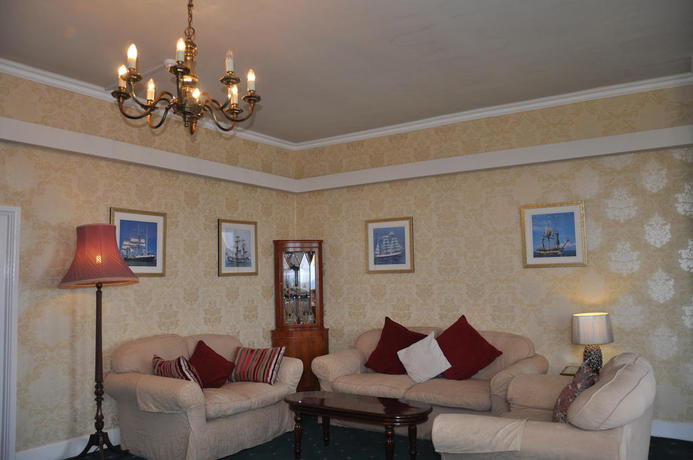 Imagen de los interiores del Hotel Hannafore Point. Foto 10