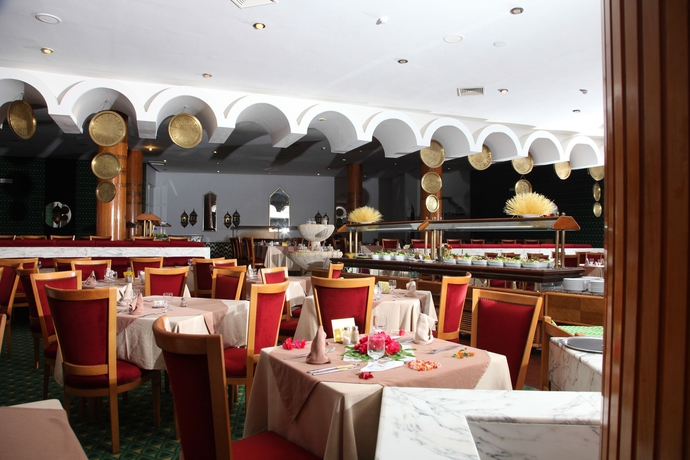 Imagen del bar/restaurante del Hotel Hannibal Palace. Foto 3