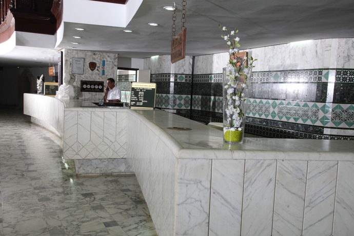 Imagen de los interiores del Hotel Hannibal Palace. Foto 10