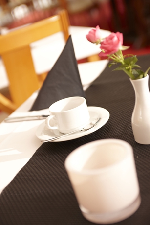 Imagen del bar/restaurante del Hotel Hannover Airport By Premiere Classe. Foto 8