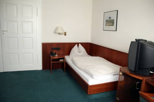 Imagen de la habitación del Hotel Hannover, Bad Nenndorf. Foto 3