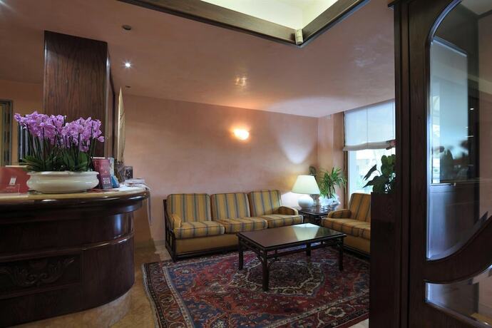 Imagen general del Hotel Hannover, Grado. Foto 11
