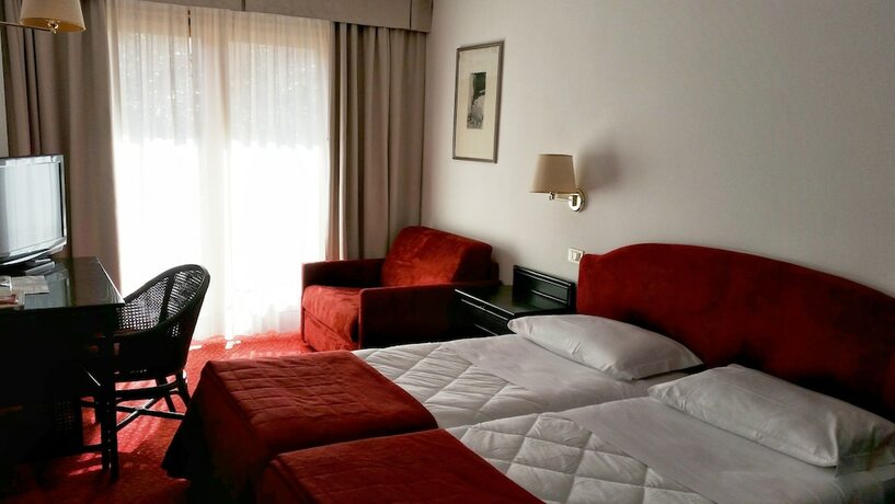 Imagen de la habitación del Hotel Hannover, Grado. Foto 20