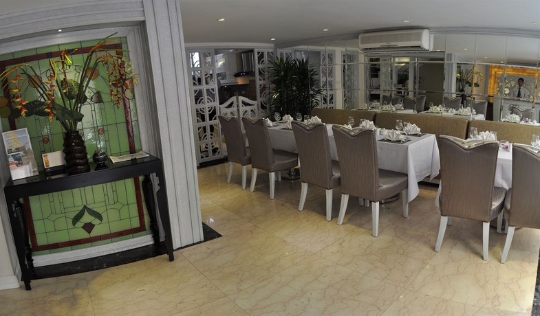 Imagen del bar/restaurante del Hotel Hanoi Elite. Foto 4