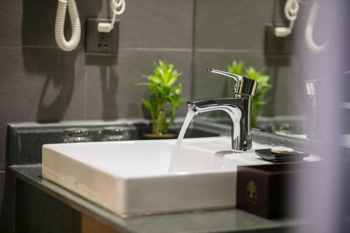 Imagen de la habitación del Hotel Hanoi Fiesta Grand. Foto 13