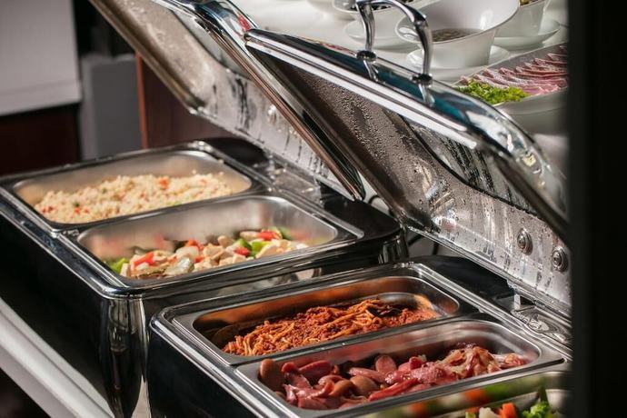 Imagen del bar/restaurante del Hotel Hanoi Fiesta Grand. Foto 7