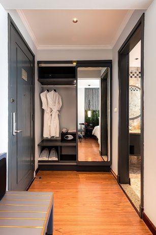 Imagen de la habitación del Hotel Hanoi La Mejor and Sky Bar. Foto 9