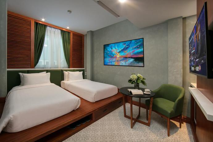 Imagen de la habitación del Hotel Hanoi La Selva Central. Foto 3
