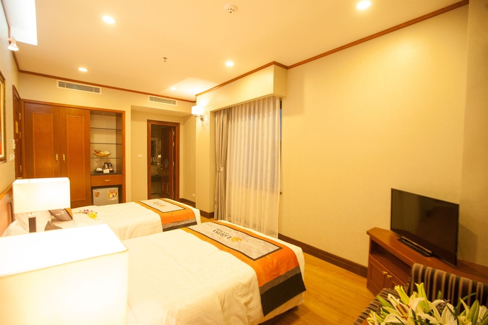 Imagen de la habitación del Hotel Hanoi Larosa. Foto 11