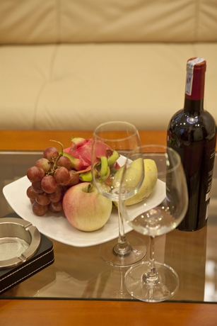 Imagen de la habitación del Hotel Hanoi Larosa. Foto 13