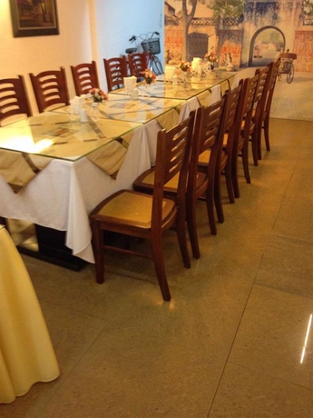 Imagen del bar/restaurante del Hotel Hanoi Little Center. Foto 2