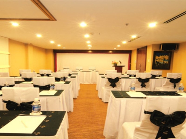 Imagen general del Hotel Hanoi Luxor. Foto 1