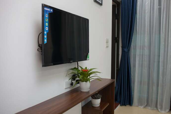 Imagen de la habitación del Hotel Hanoi Luxury House Travel. Foto 8
