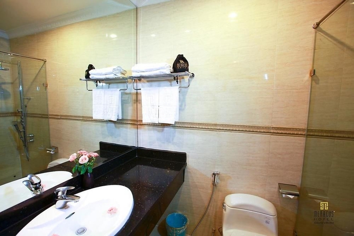 Imagen de la habitación del Hotel Hanoi Media and Spa. Foto 9