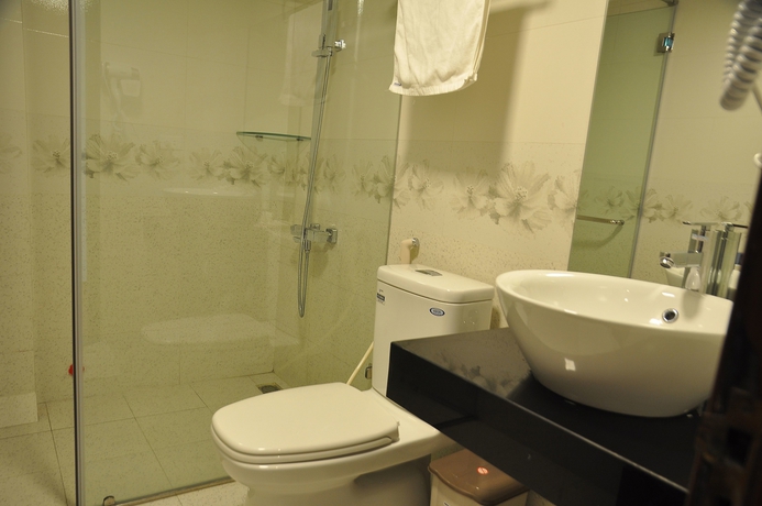 Imagen de la habitación del Hotel Hanoi Passion Suite. Foto 10