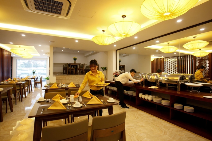 Imagen del bar/restaurante del Hotel Hanoi Pomihoa. Foto 4