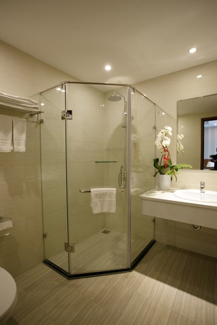 Imagen de la habitación del Hotel Hanoi Pomihoa. Foto 9