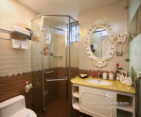 Imagen de la habitación del Hotel Hanoi Royal. Foto 12