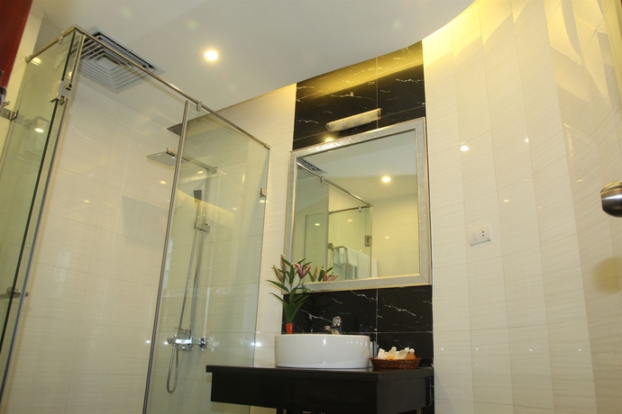 Imagen de la habitación del Hotel Hanoi Royal Palace 2. Foto 14