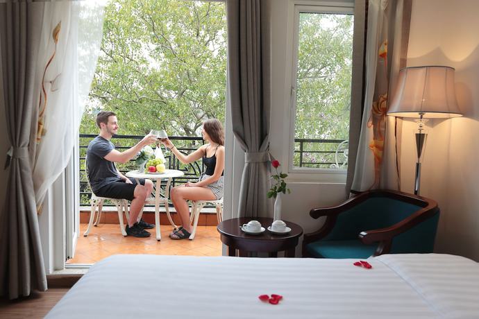 Imagen de la habitación del Hotel Hanoi Siva Luxury. Foto 6