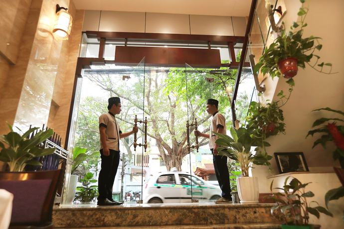 Imagen de los interiores del Hotel Hanoi Siva Luxury. Foto 19