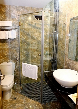 Imagen de la habitación del Hotel Hanoi Sky. Foto 4