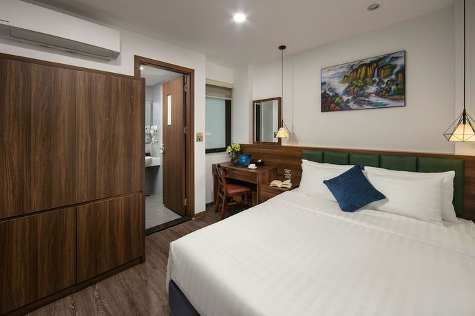 Imagen de la habitación del Hotel Hanoi Vacanza Premier. Foto 19