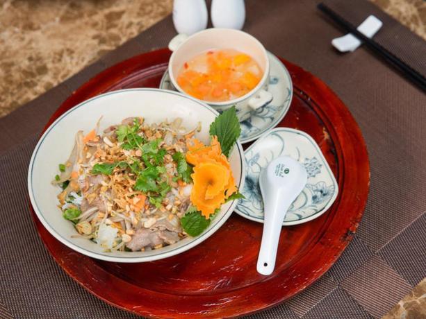 Imagen del bar/restaurante del Hotel Hanoian Central Hotel and Spa. Foto 12