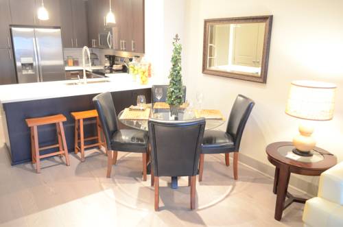 Imagen de la habitación del Hotel Hanover Post Oak. Foto 13