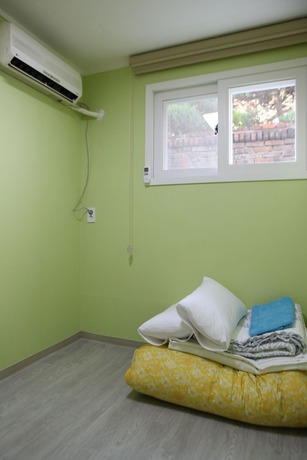 Imagen de la habitación del Hotel Hans House. Foto 14