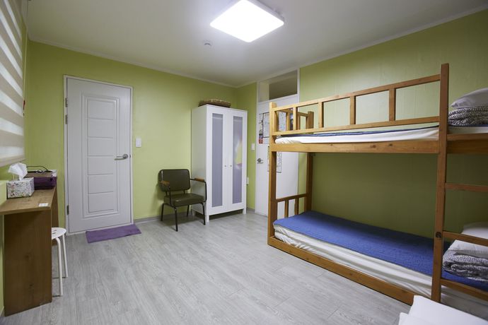 Imagen de la habitación del Hotel Hans House. Foto 20