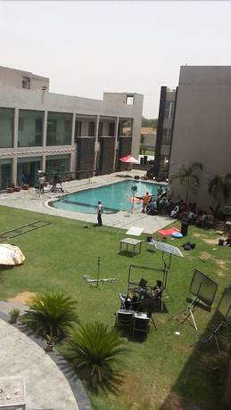 Imagen de la piscina del Hotel Hans Resort. Foto 17