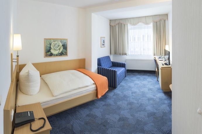 Imagen de la habitación del Hotel Hansa, Dusseldorf. Foto 4