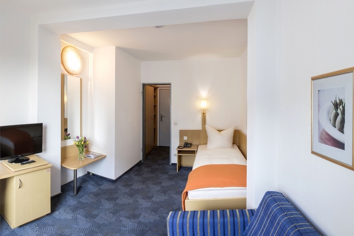 Imagen de la habitación del Hotel Hansa, Dusseldorf. Foto 5