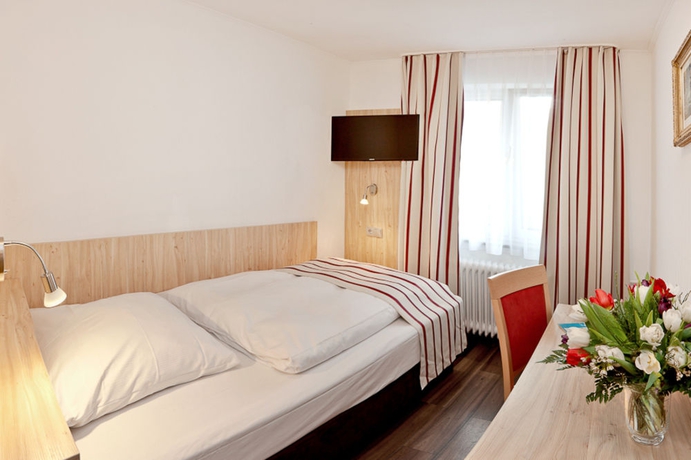 Imagen de la habitación del Hotel Hansa, Stuttgart. Foto 6