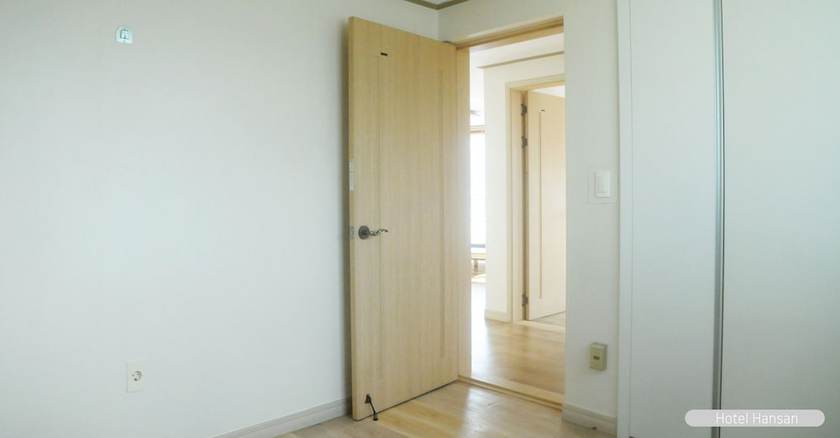 Imagen de la habitación del Hotel Hansan. Foto 11