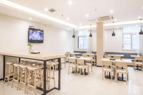 Imagen general del Hotel Hanting Changsha Furong Middle Road Xiangchun Road. Foto 3