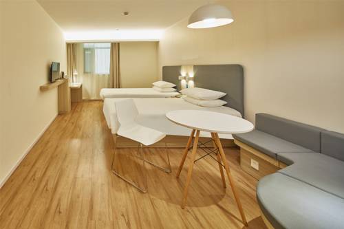 Imagen de la habitación del Hotel Hanting Express Beijing Yansha Xiaoyun Bridge. Foto 3