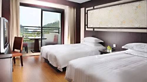 Imagen de la habitación del Hotel Hanting Express Hangzhou Thousand Island Lake Cent. Foto 5