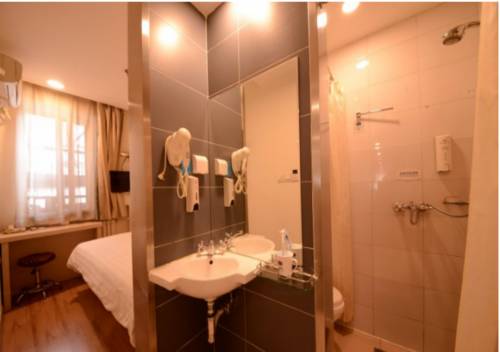 Imagen de la habitación del Hotel Hanting Express Harbin Railway Station. Foto 5