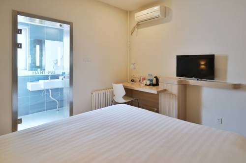Imagen de la habitación del Hotel Hanting Express Ji'nan Quancheng Square. Foto 4