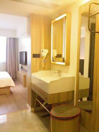 Imagen de la habitación del Hotel Hanting Express Shanghai Hongkou Football Stadium. Foto 6