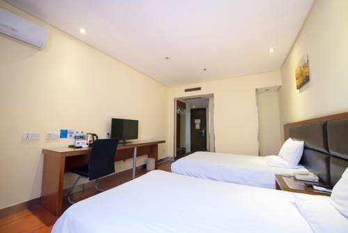 Imagen de la habitación del Hotel Hanting Express Shanghai Lujiazui Minsheng Road. Foto 2