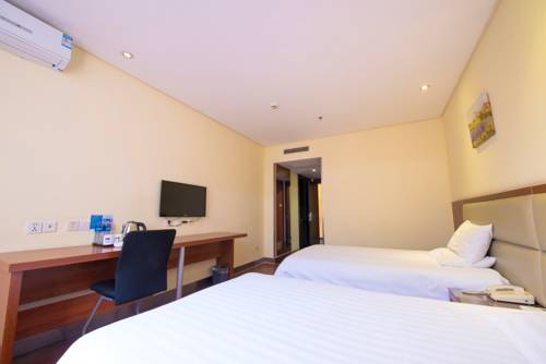 Imagen de la habitación del Hotel Hanting Express Shanghai Lujiazui Minsheng Road. Foto 4