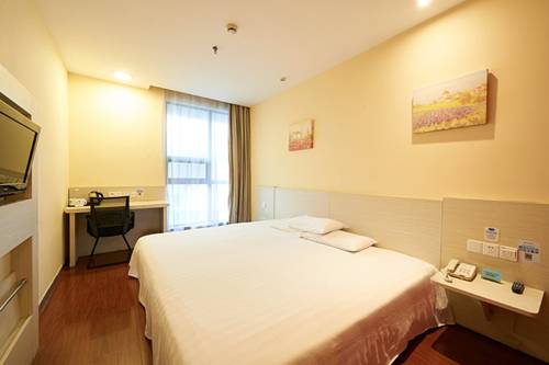 Imagen de la habitación del Hotel Hanting Express Shanghai Qipu Road. Foto 6